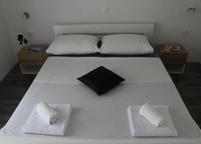 Floor 아파트 자다르