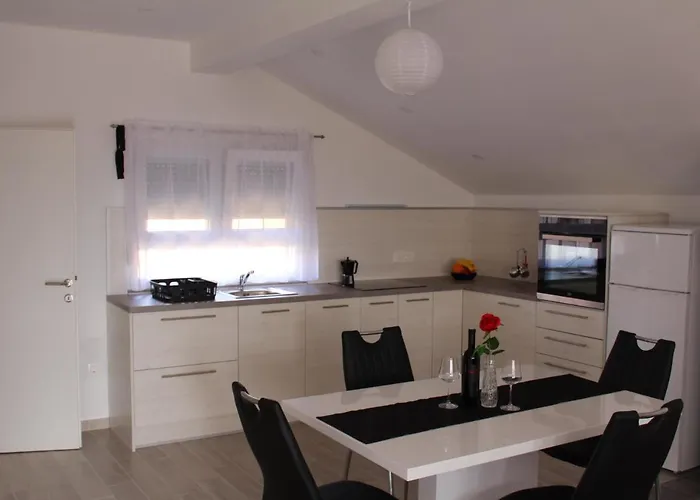 Floor * Zadar