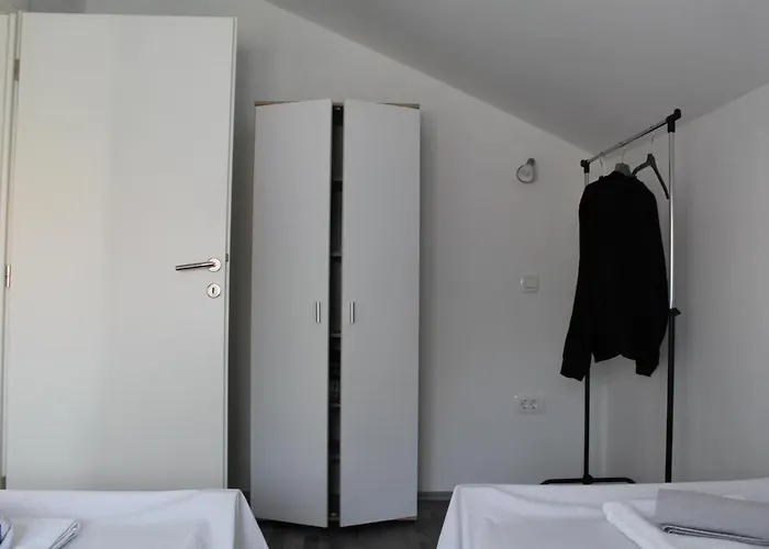 Floor 아파트 자다르