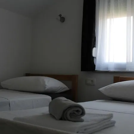 アパート Floor *